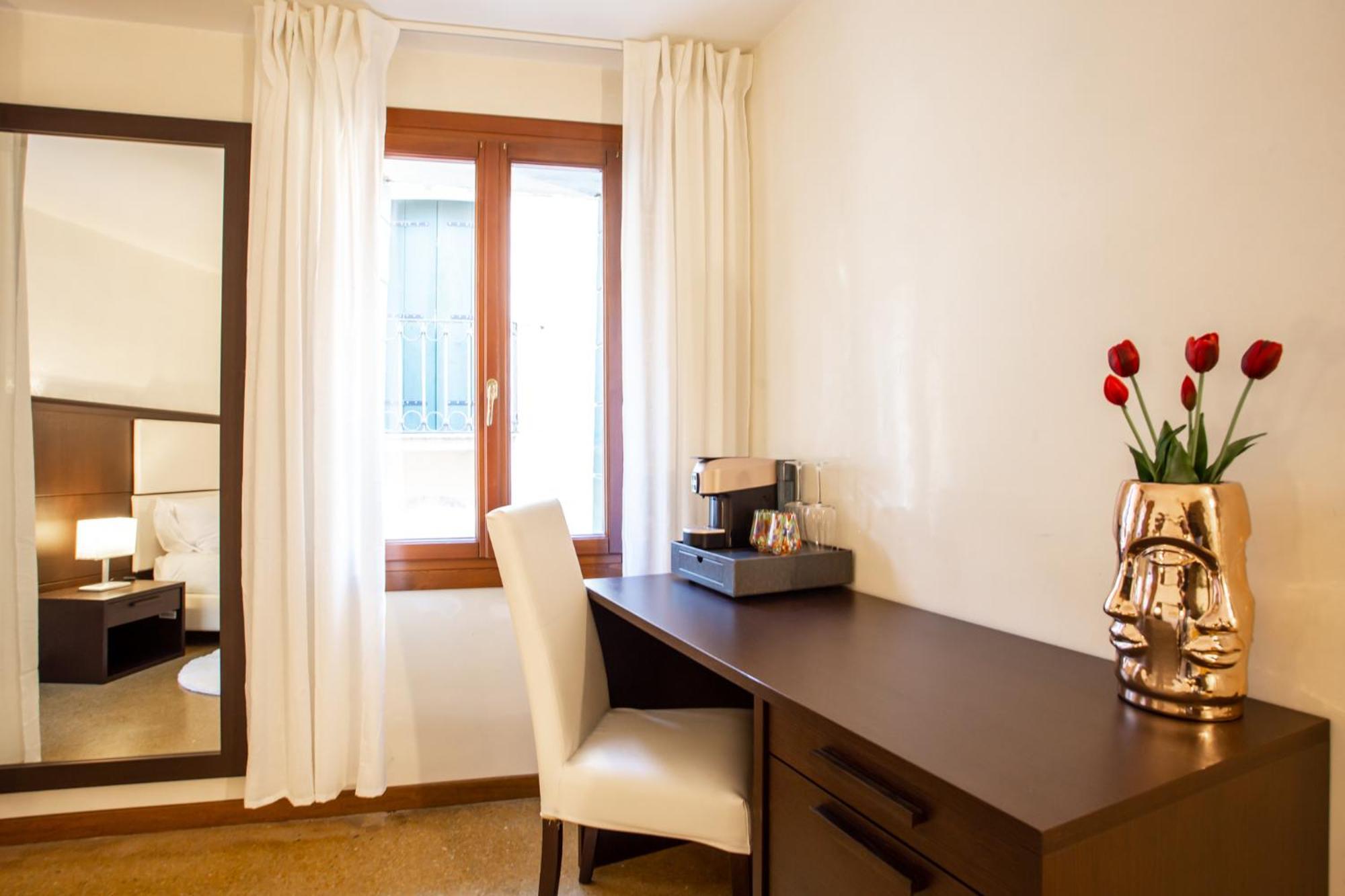 Luxury Apartment In San Marco, Венеция Екстериор снимка